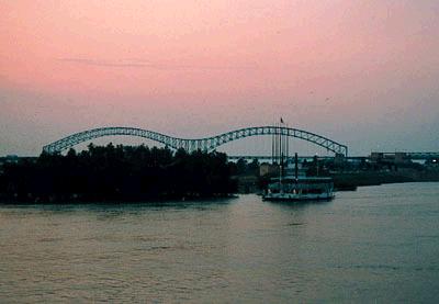 fe-memphis-queen.jpg, 14,2K
